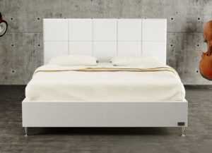 Luxusní čalouněná postel VEGA
