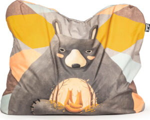 Tuli Funny Love is in the bear
